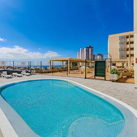 Sol Apartment *